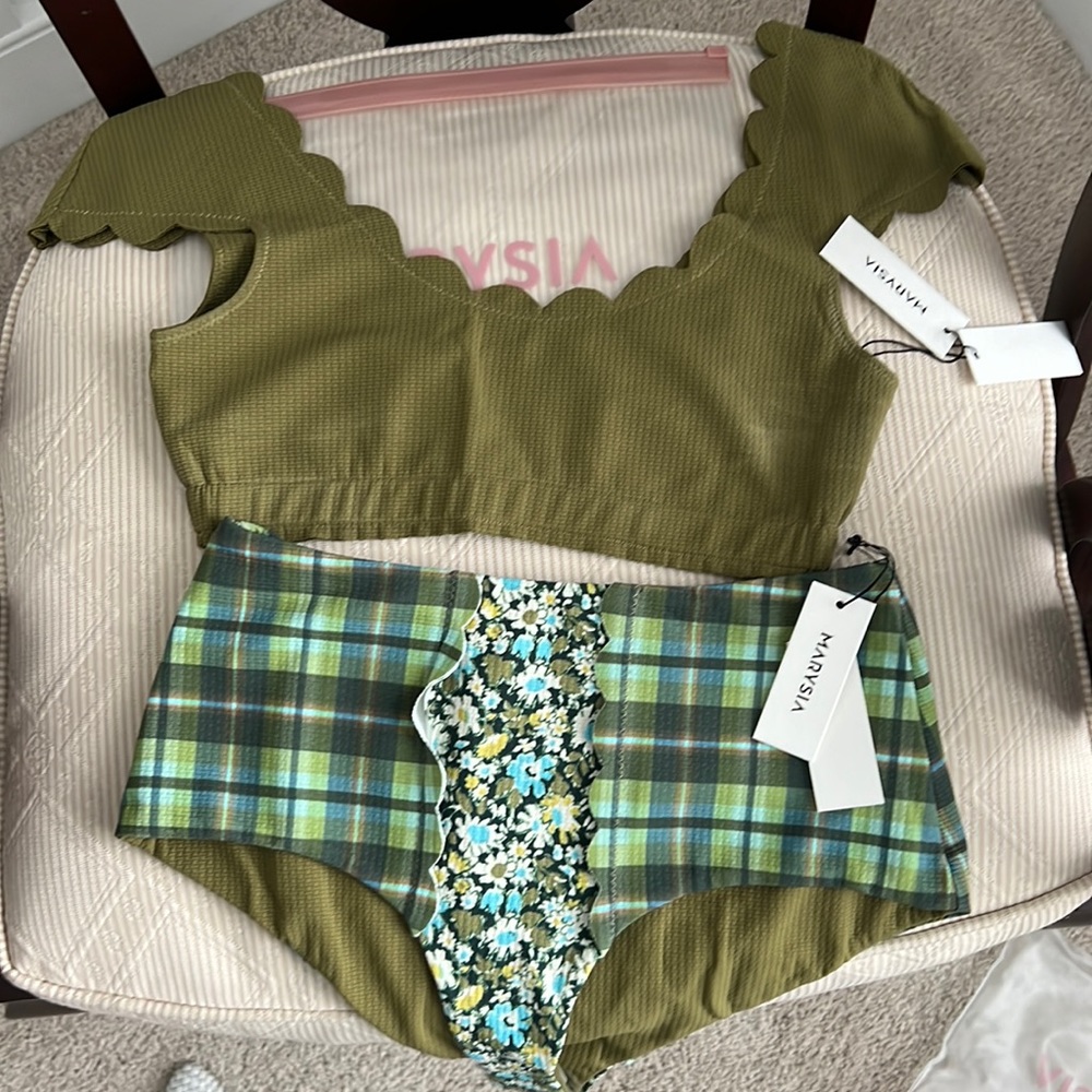 NWT Marysia Mexico top and Chesapeake bottoms